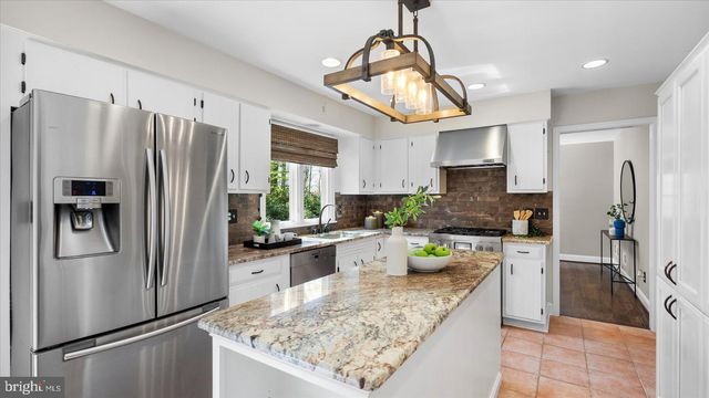 9 NANTUCKET GARTH, Phoenix, MD 21131
