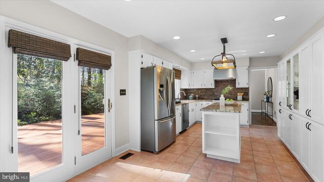 9 NANTUCKET GARTH, Phoenix, MD 21131