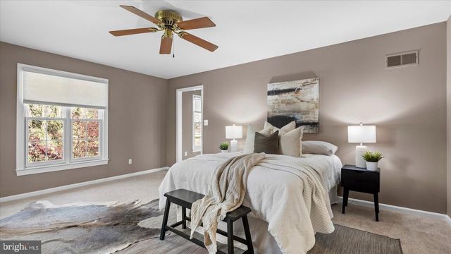 9 NANTUCKET GARTH, Phoenix, MD 21131