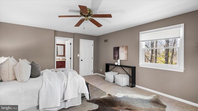 9 NANTUCKET GARTH, Phoenix, MD 21131