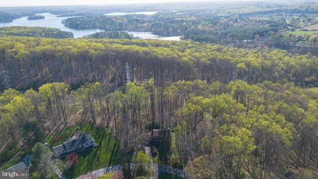 9 NANTUCKET GARTH, Phoenix, MD 21131