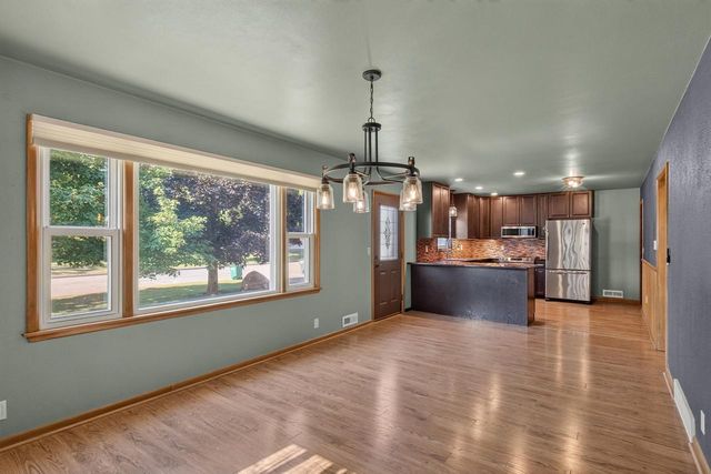 1231 COOK AVENUE, Wisconsin Rapids, WI 54494