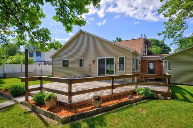 1231 COOK AVENUE, Wisconsin Rapids, WI 54494