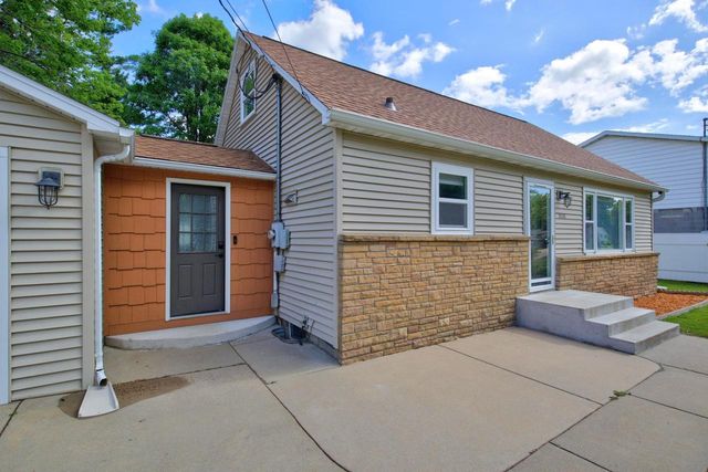 1231 COOK AVENUE, Wisconsin Rapids, WI 54494