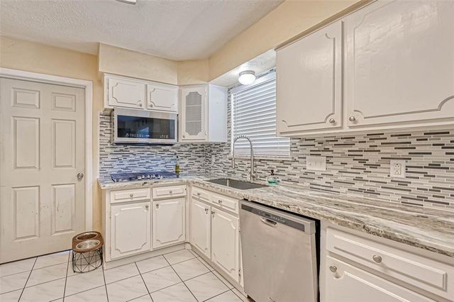 11714 Mclain Boulevard, Houston, TX 77071