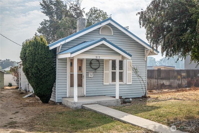915 Orondo Avenue, Wenatchee, WA 98801
