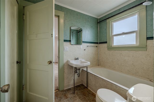 915 Orondo Avenue, Wenatchee, WA 98801