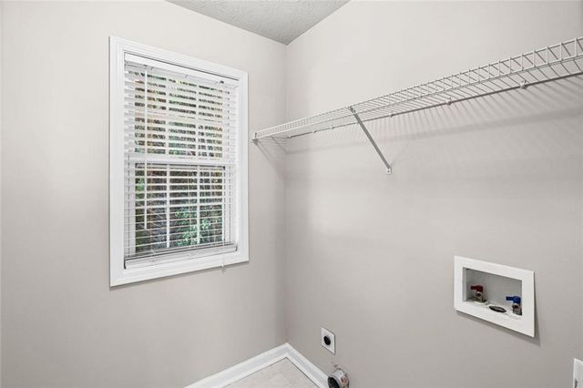 6225 Brook Hollow Creek Drive, Cumming, GA 30028