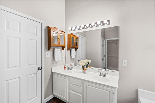 6225 Brook Hollow Creek Drive, Cumming, GA 30028