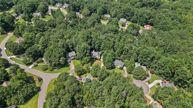 6225 Brook Hollow Creek Drive, Cumming, GA 30028