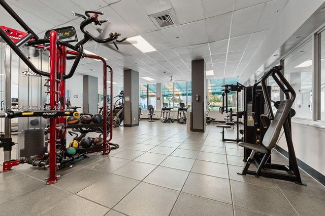 2501 S Ocean Dr 908, Hollywood, FL 33019