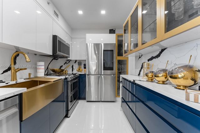 2501 S Ocean Dr 908, Hollywood, FL 33019