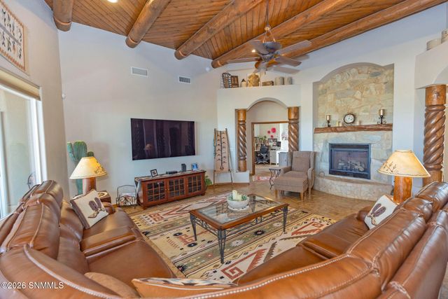 8009 Constitution Road, Las Cruces, NM 88007