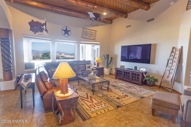 8009 Constitution Road, Las Cruces, NM 88007