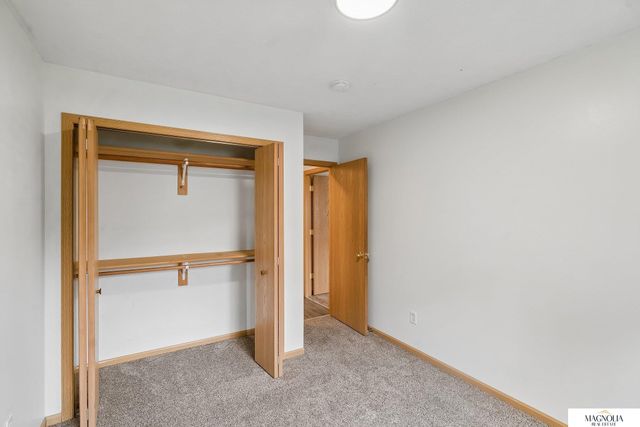 7040 whitewater Lane, Lincoln, NE 68521
