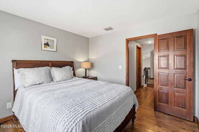 4037 E Via Del Vireo, Tucson, AZ 85718