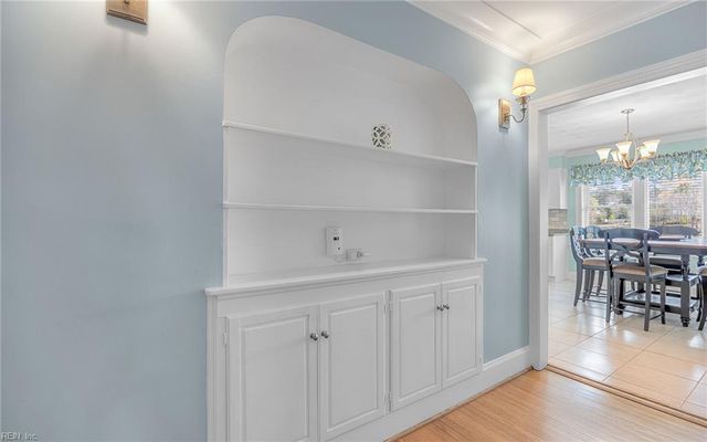 5220 Lake CIR, Portsmouth, VA 23703