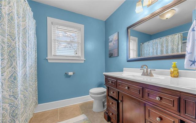 5220 Lake CIR, Portsmouth, VA 23703