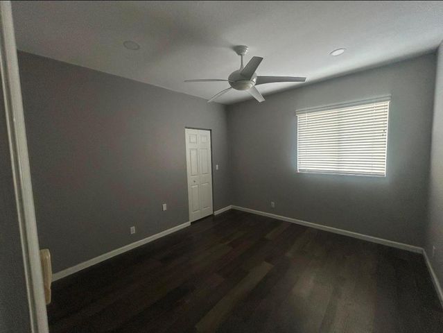 21 Country Lake Cir, Boynton Beach, FL 33436