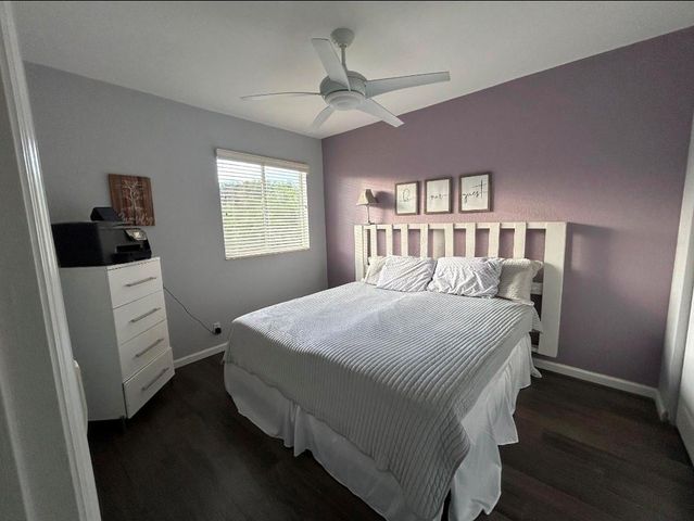 21 Country Lake Cir, Boynton Beach, FL 33436