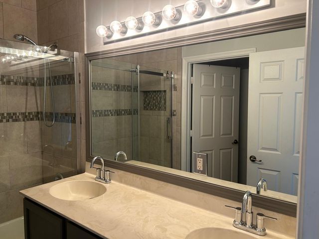 21 Country Lake Cir, Boynton Beach, FL 33436