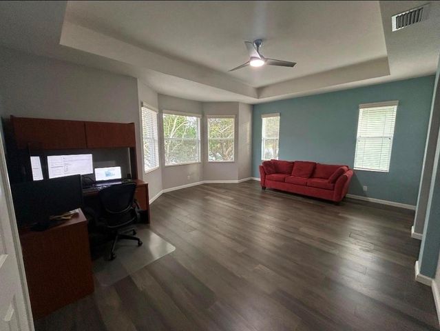 21 Country Lake Cir, Boynton Beach, FL 33436