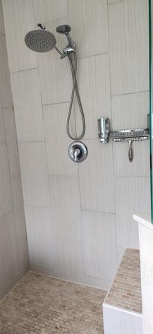 21 Country Lake Cir, Boynton Beach, FL 33436