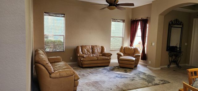 21 Country Lake Cir, Boynton Beach, FL 33436