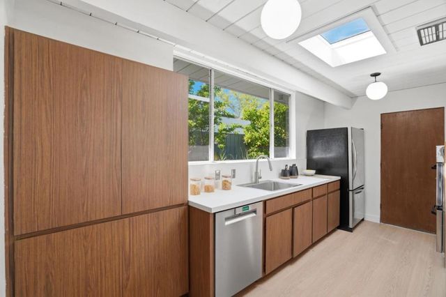 806 Piper Avenue, Sunnyvale, CA 94087