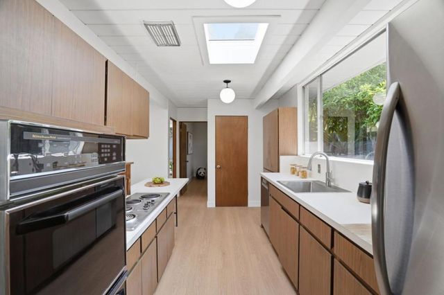 806 Piper Avenue, Sunnyvale, CA 94087