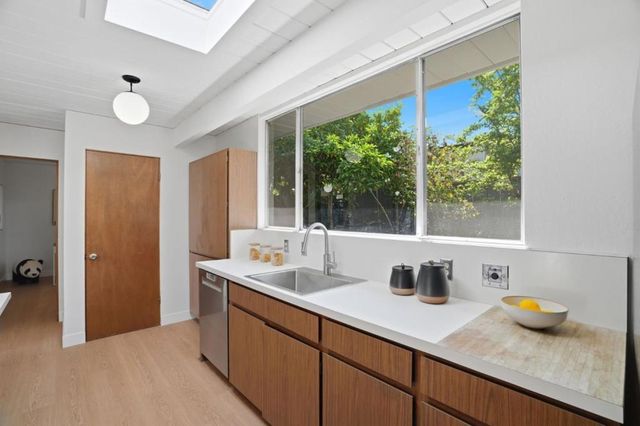 806 Piper Avenue, Sunnyvale, CA 94087