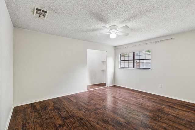 4708 Robinson Street, Fort Worth, TX 76114