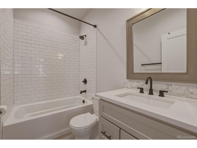 10704 Willow Ave, Poncha Springs, CO 81242