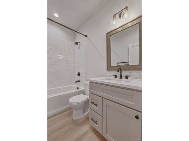 10704 Willow Ave, Poncha Springs, CO 81242