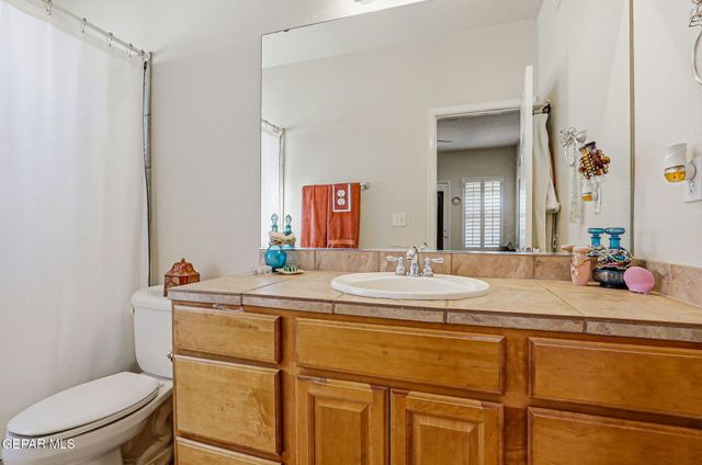 6068 LAGUNA VISTA Drive, El Paso, TX 79932