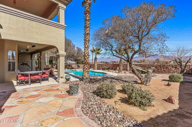 6068 LAGUNA VISTA Drive, El Paso, TX 79932