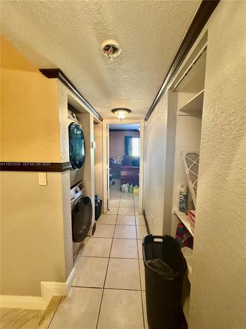 19550 SW 103rd Court 5, Cutler Bay, FL 33157