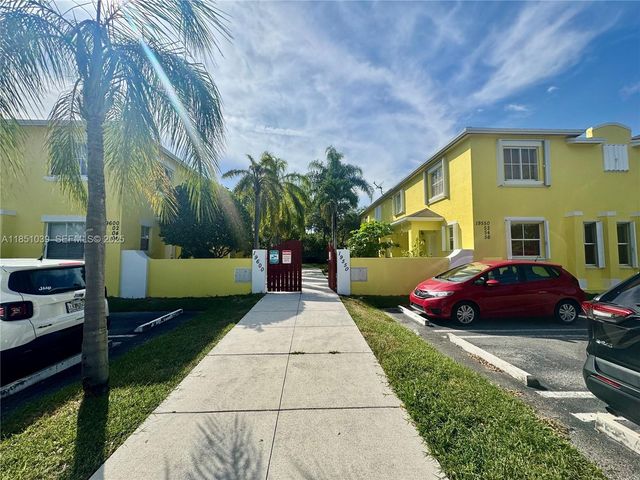 19550 SW 103rd Court 5, Cutler Bay, FL 33157