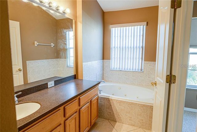 3043 POINTEVIEW DRIVE, Tampa, FL 33611