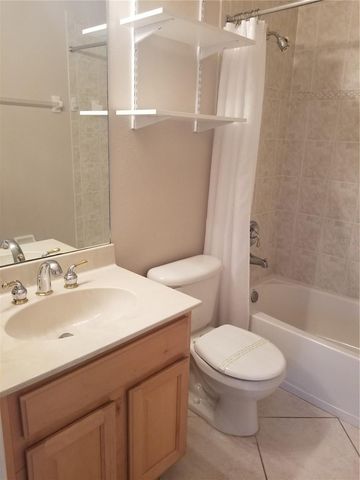 3043 POINTEVIEW DRIVE, Tampa, FL 33611