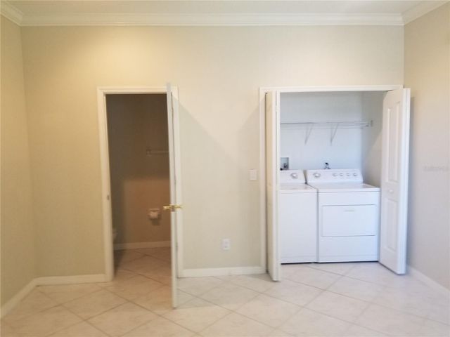 3043 POINTEVIEW DRIVE, Tampa, FL 33611