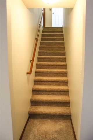 1335 Crescent View NE, Cedar Rapids, IA 52402