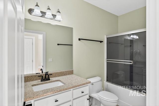 815 NW Valley View Drive, Pullman, WA 99163