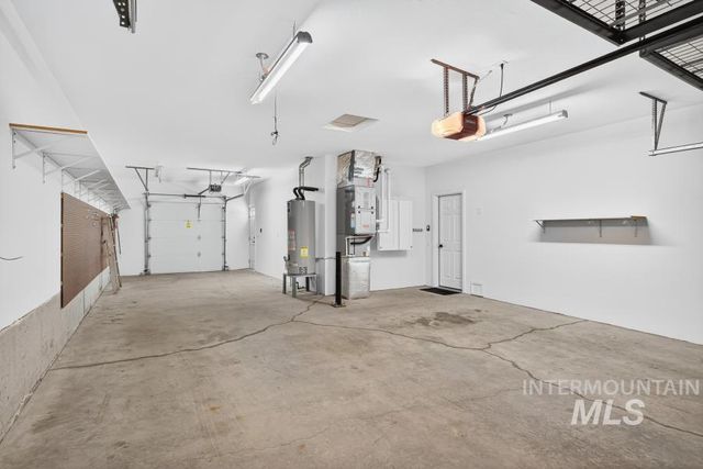 815 NW Valley View Drive, Pullman, WA 99163