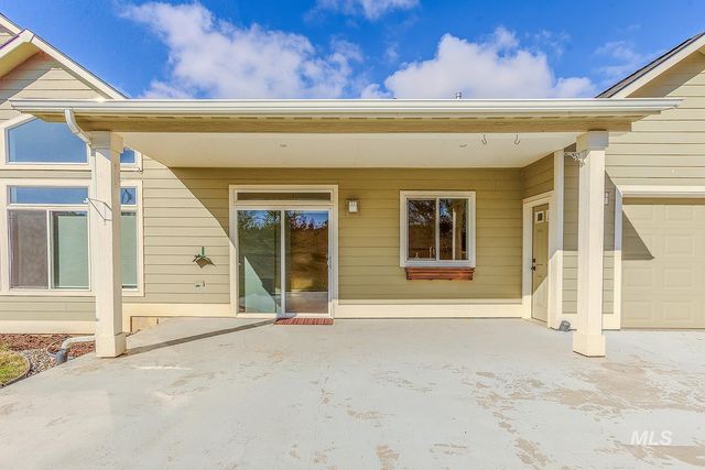 815 NW Valley View Drive, Pullman, WA 99163