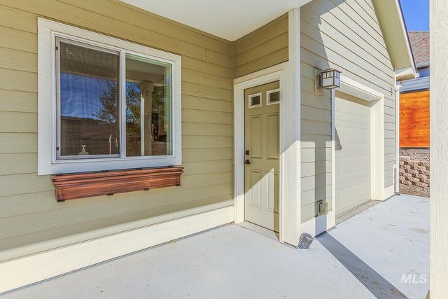 815 NW Valley View Drive, Pullman, WA 99163