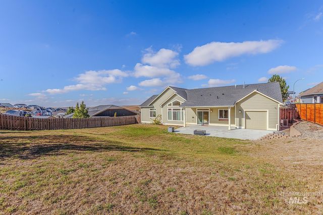 815 NW Valley View Drive, Pullman, WA 99163