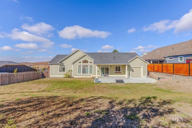 815 NW Valley View Drive, Pullman, WA 99163