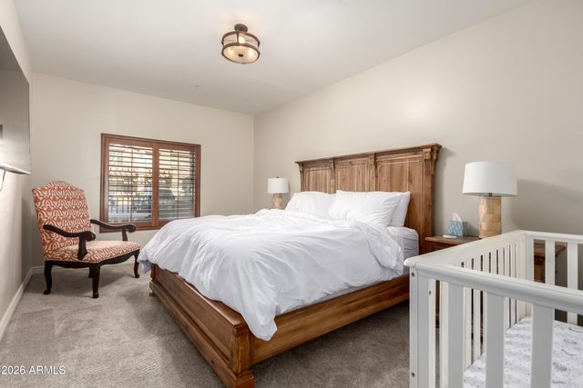 5450 E DEER VALLEY Drive 1217, Phoenix, AZ 85054