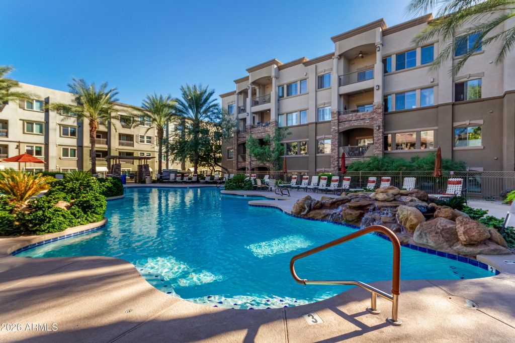 5450 E DEER VALLEY Drive 1217, Phoenix, AZ 85054 — photo 3
